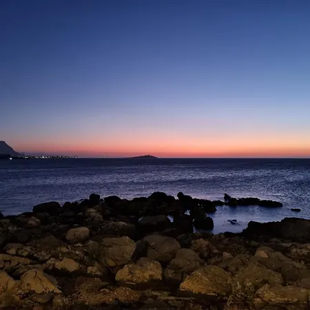 Lovely In Palermo-sferracavallo