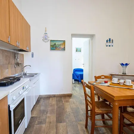 Apartment Lovely In Palermo-sferracavallo