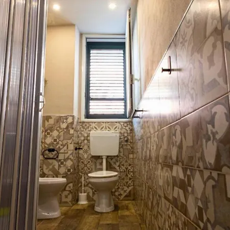 Apartment Lovely In Palermo-sferracavallo
